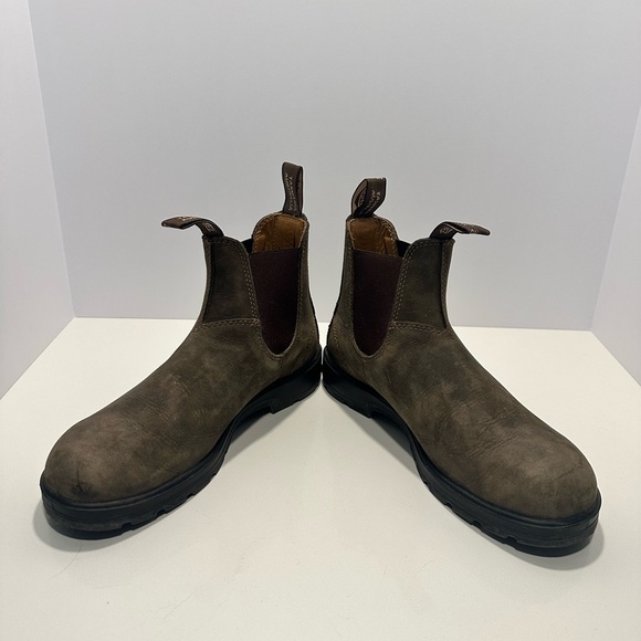 Blundstone Rustic Brown Suede Chelsea Boots - Picture 5 of 6